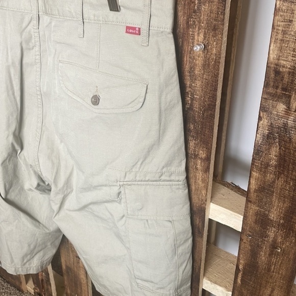 Levi’s shorts Men’s Tan Carpenter Cargo bottom Sz 38 - Picture 3 of 9